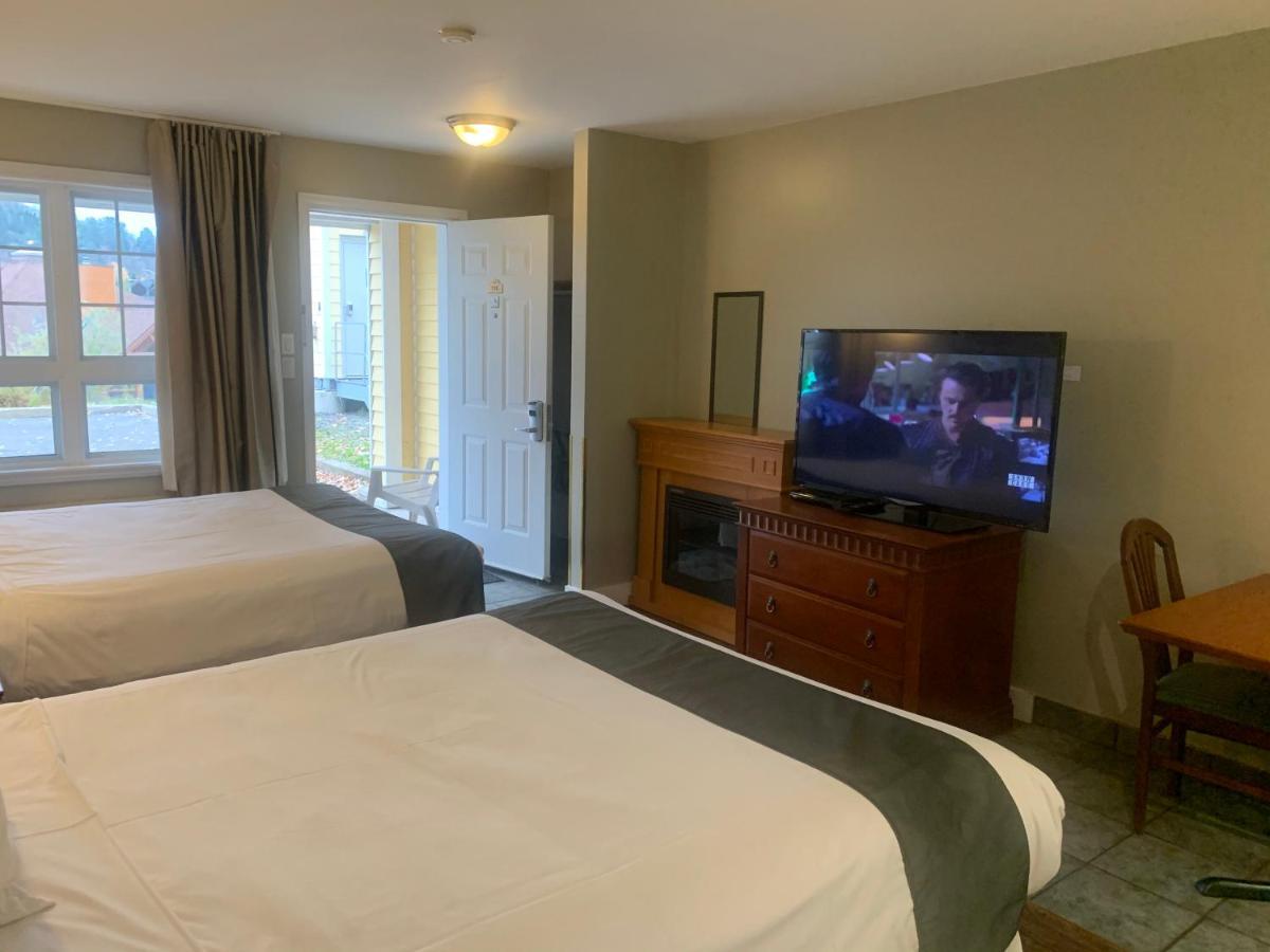 Hotel And Suites Les Laurentides Saint-Sauveur Экстерьер фото