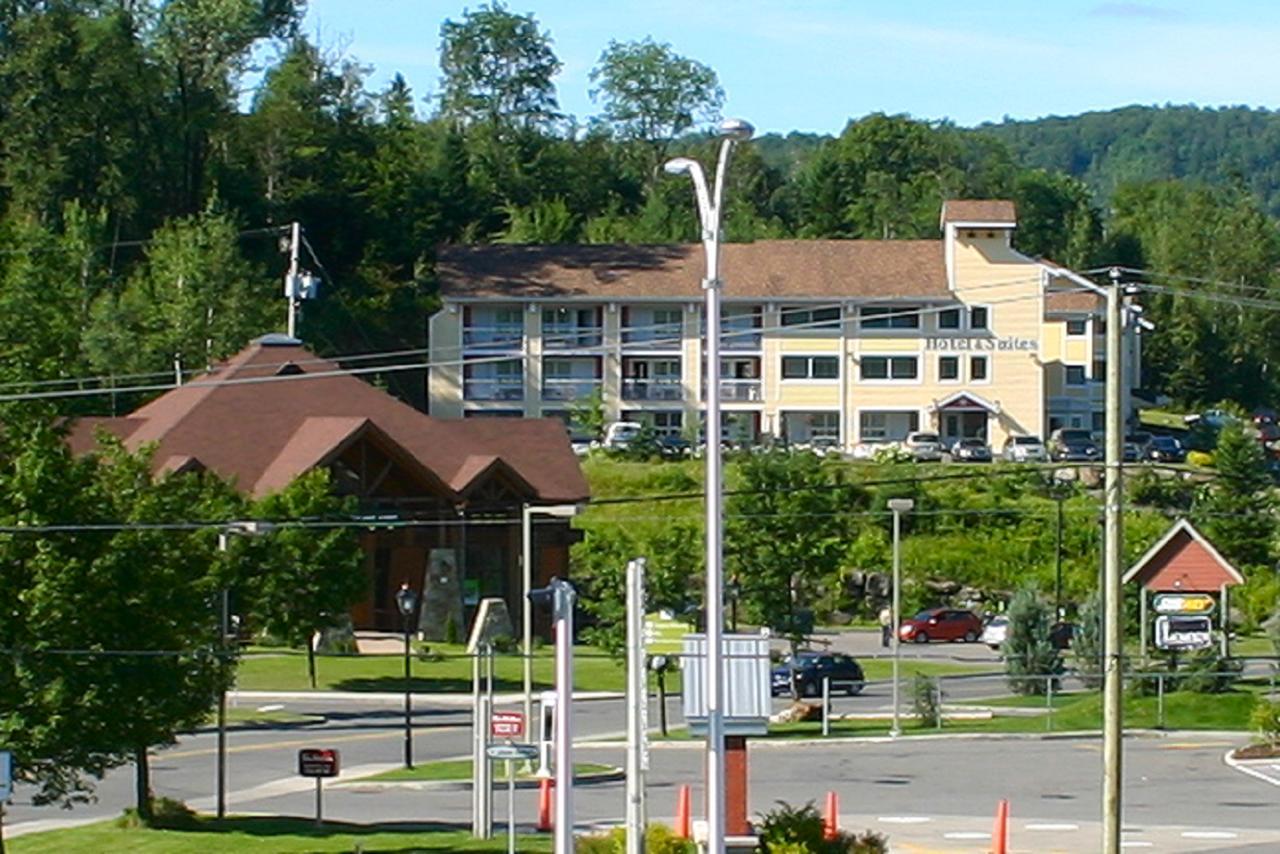 Hotel And Suites Les Laurentides Saint-Sauveur Экстерьер фото